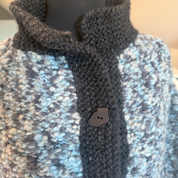 Hand knit wool sweater cardigan jacket - Picture 4 of 5